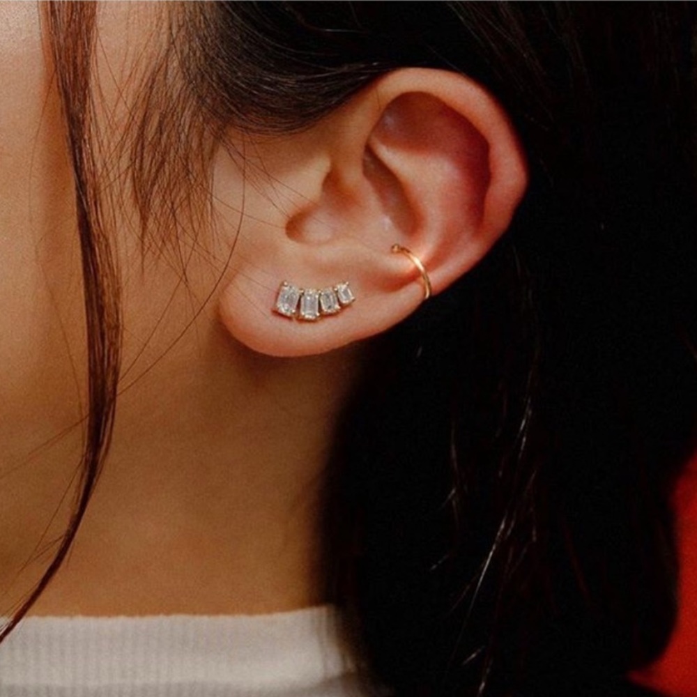 NEW Vrai & Oro solid 14k gold ear cuff